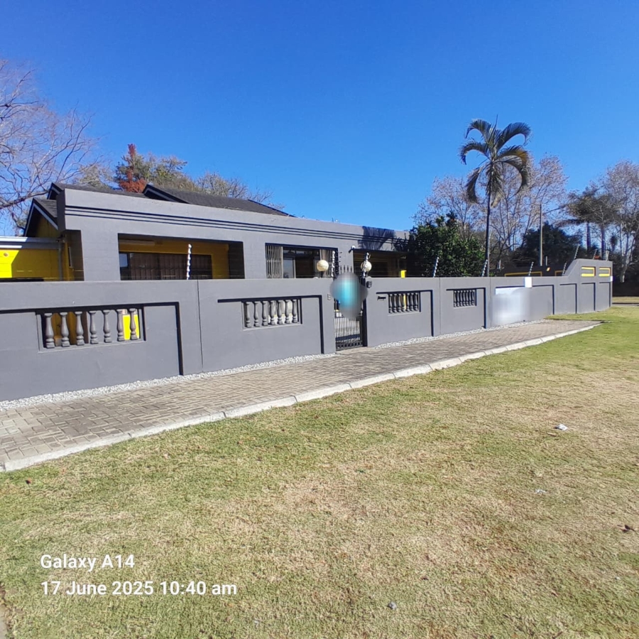 Commercial Property for Sale in Bodorp North West